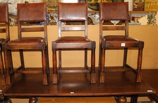 Oak refectory table & 4 chairs